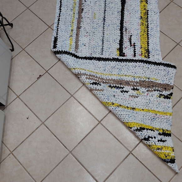 Handmade Multicolor Crochet Rug - Picture 2 of 2